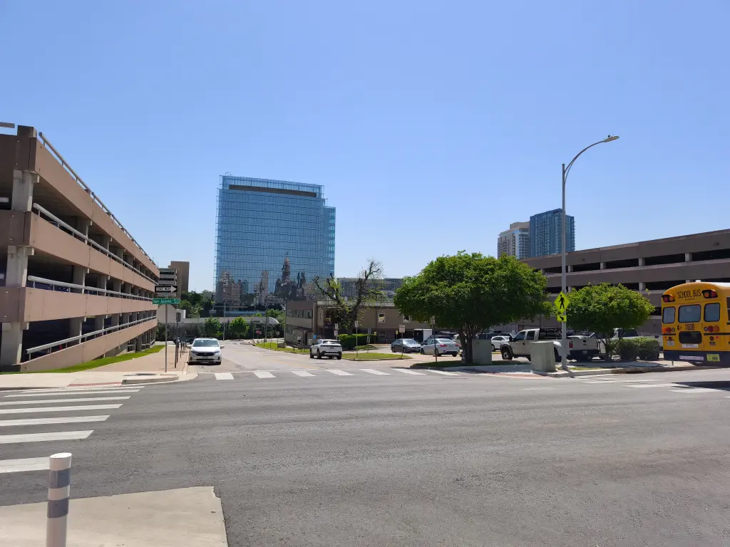 AustinStreet01.webp