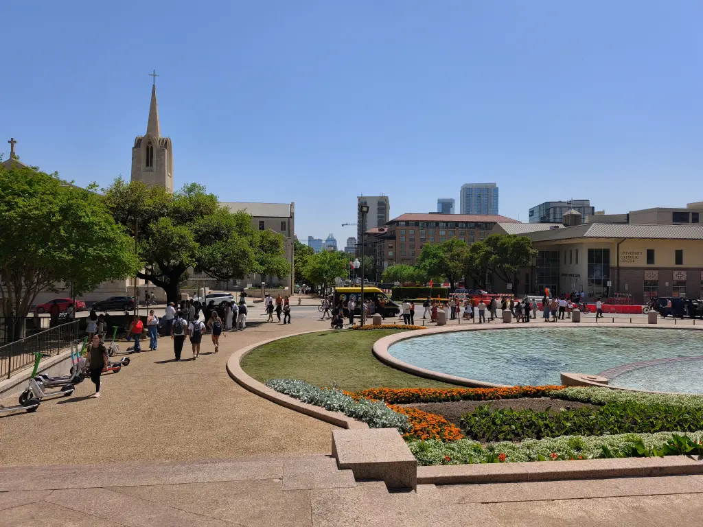 AustinUniversity07.webp