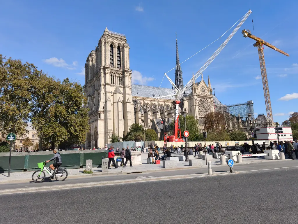 ParisNotreDame07.webp